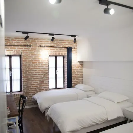 Old Bazaar Guest house *